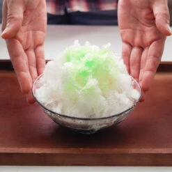 ADERIA Tsugaru Vidro Soda-Lime Glass Gold Leaf Paint Bowl -Global Kitchen Japan Shop ADERIATsugaruVidroSoda LimeGlassBowlwithGoldLeafPaint 2 1288a85e 387c 44f3 b1be ffffb56d7d93