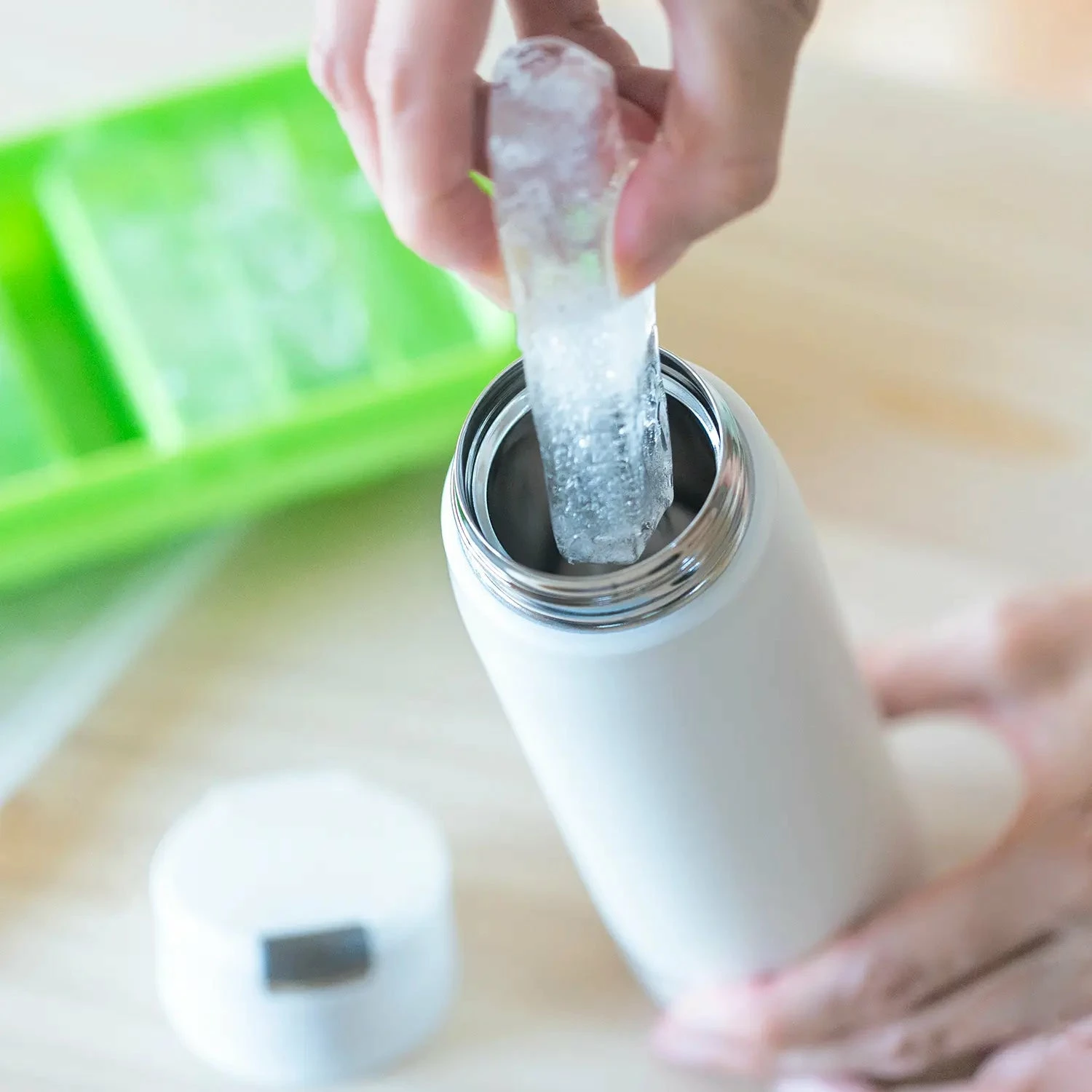 EBiSU Polypropylene Ice Tray 9 Pcs 3 EBiSU Polypropylene Ice Tray 9 Pcs - Image 3