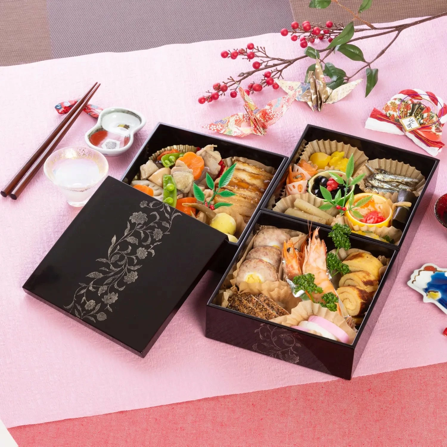 Echizen Shikki Art Deco Synthetic Resin 3-Tier Jubako Box 8 Echizen Shikki Art Deco Synthetic Resin 3-Tier Jubako Box - Image 8