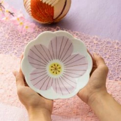 HAREKUTANI Porcelain Flower Bowl -Global Kitchen Japan Shop HAREKUTANIPorcelainFlowerBowl 4