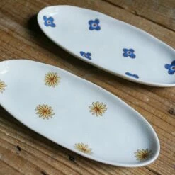HAREKUTANI Porcelain Flower Oval Plate -Global Kitchen Japan Shop HAREKUTANIPorcelainFlowerOvalPlate 3
