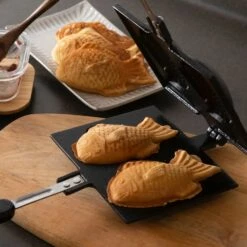 Iwachu Nambu Cast Iron Taiyaki Fish-Shaped Waffle Iron -Global Kitchen Japan Shop IwachuNambuCastIronTaiyakiFish ShapedWaffleIron 1 417e9b48 1404 4d33 840b ff9aba63afcd
