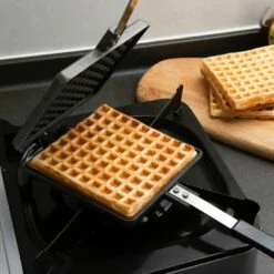 Tamaki Die-Cast Aluminum Waffle Iron -Global Kitchen Japan Shop TamakiDie CastAluminumWaffleIron 1 1