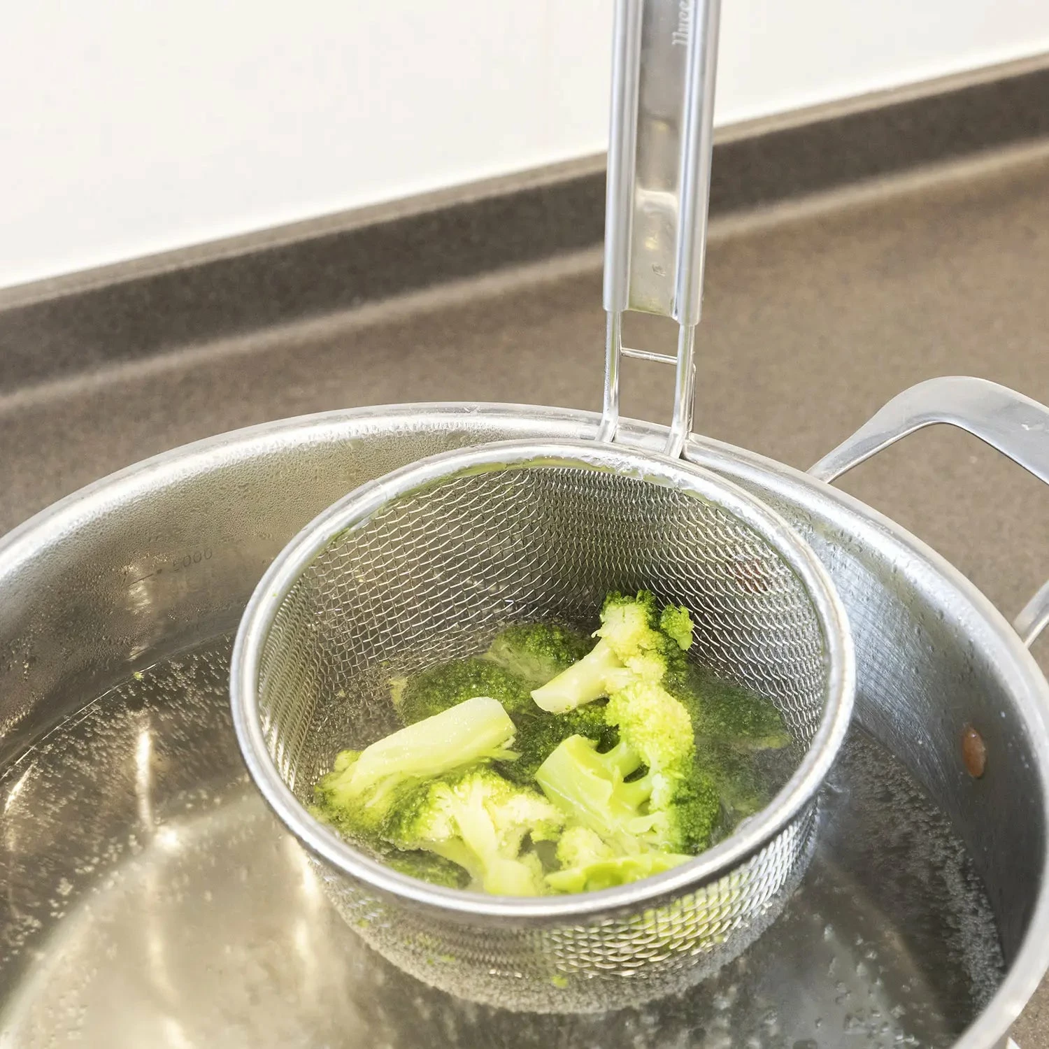 Three Snow Stainless Steel Ramen Tebo Noodle Strainer For Household Use 5 Three Snow Stainless Steel Ramen Tebo Noodle Strainer For Household Use - Image 5