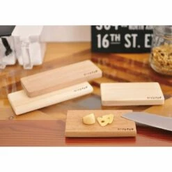Yamacoh Hinoki Cypress Wooden Mini Cutting Board 9 Yamacoh Hinoki Cypress Wooden Mini Cutting Board -Global Kitchen Japan Shop YamacohHinokiCypressWoodenMiniCuttingBoard84169 5