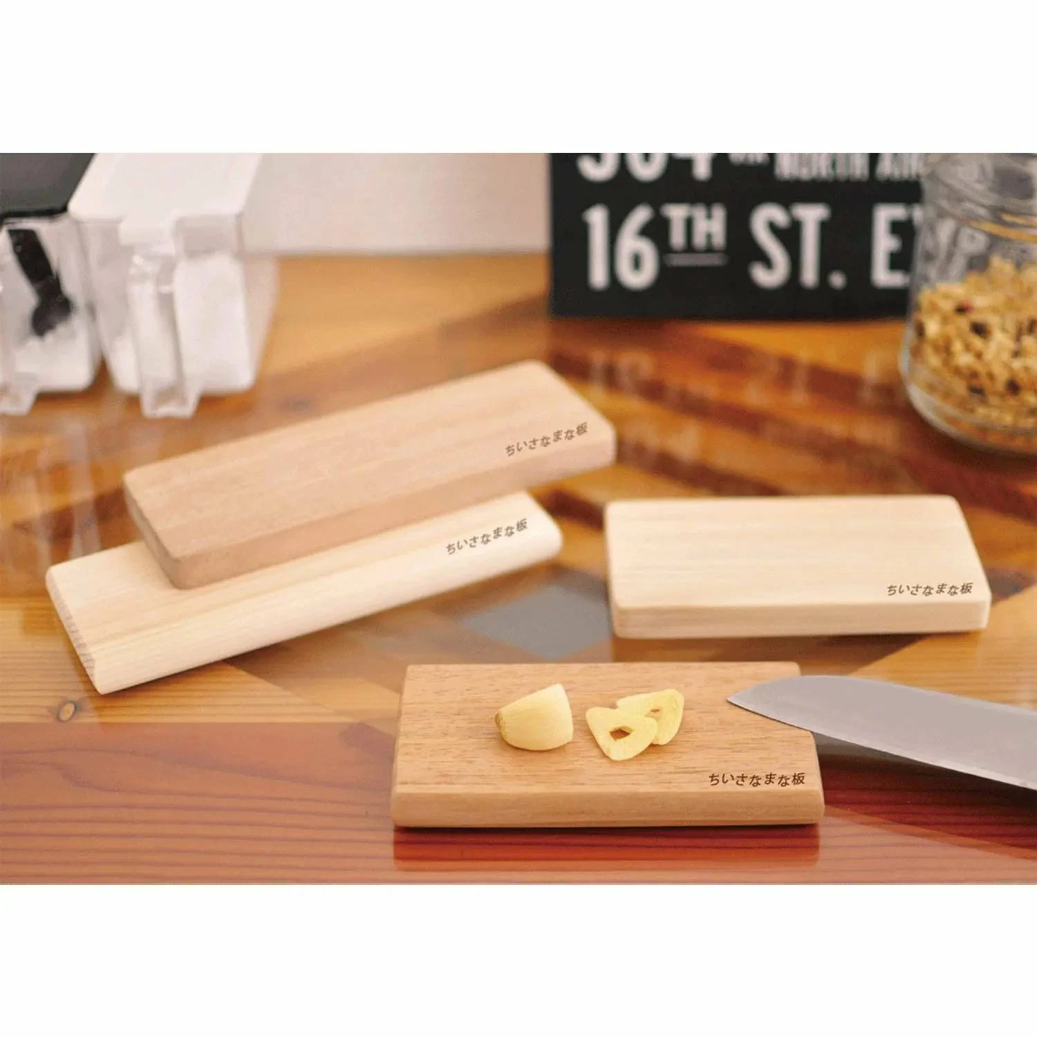 Yamacoh Hinoki Cypress Wooden Mini Cutting Board 5 Yamacoh Hinoki Cypress Wooden Mini Cutting Board - Image 5