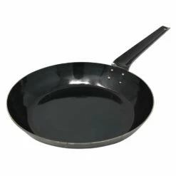 Yamada Hammered Iron Frying Pan (2.3mm Thickness)