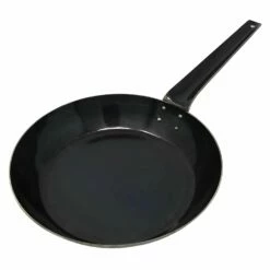 Yamada Hammered Iron Frying Pan (2.3mm Thickness) -Global Kitchen Japan Shop YamadaHammeredIronFryingPan 2.3mmThickness 3