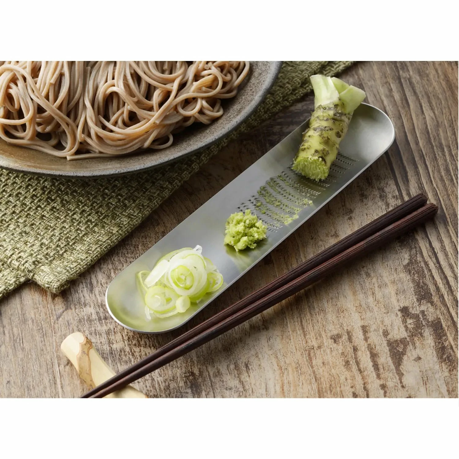 Yoshikawa Oros Stainless Steel Grater 3 Yoshikawa Oros Stainless Steel Grater - Image 3