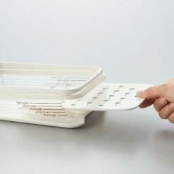 Akebono Freshly Baked Bread Slicer With Crumb Catcher -Global Kitchen Japan Shop akebono freshly baked bread slicer with crumb catcher bread slicers 23345053711